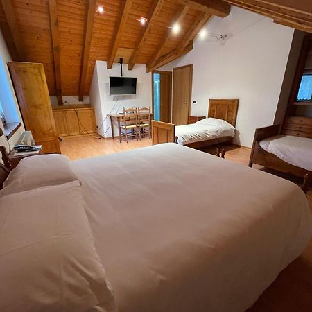 Albergo Nuoitas Forni di Sopra Exterior foto